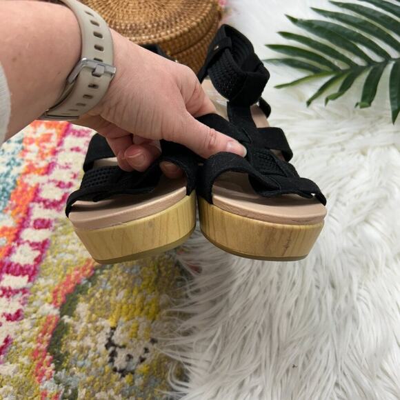 Dr. Scholl's Neutral Black Chunky Platform Heeled Blossom Sandal 7.5 - Picture 6 of 11